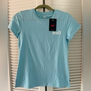 NWT Levi's Women's Light Blue Short Sleeve Tshirt.